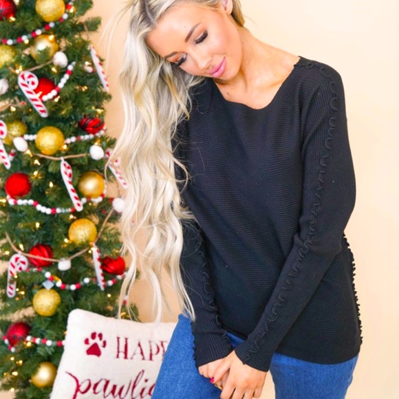 ☃️BOGO50%☃️🆕❤️ALLIE ROSE: RED Ribbed Back Button Down Frilly Arm Sweater SMALL - Picture 8 of 9